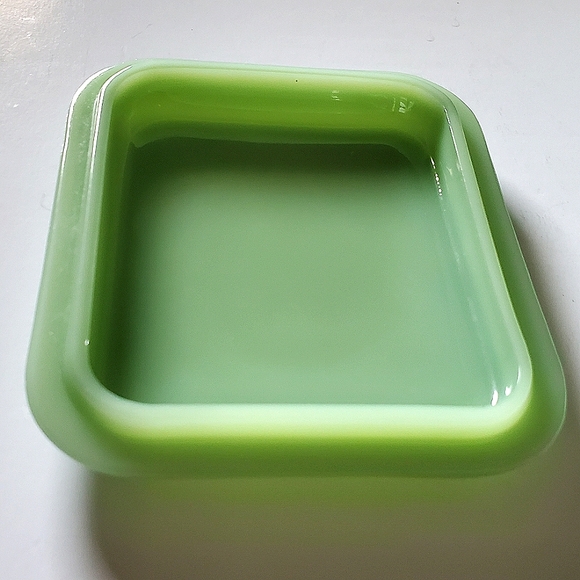 5 1/4" Philbe Jade Ite Refrigerator Jar & Lid by Anchor Hocking Jadeite #1 - Picture 6 of 16